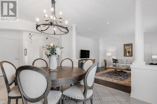 19 Westra Drive, Guelph, ON - Indoor Photo Showing Dining Room