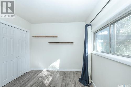 324 Winnipeg Avenue S, Saskatoon, SK - Indoor Photo Showing Other Room