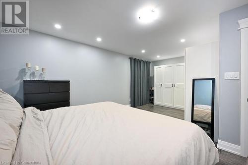 197 Green Road, Stoney Creek, ON - Indoor Photo Showing Bedroom