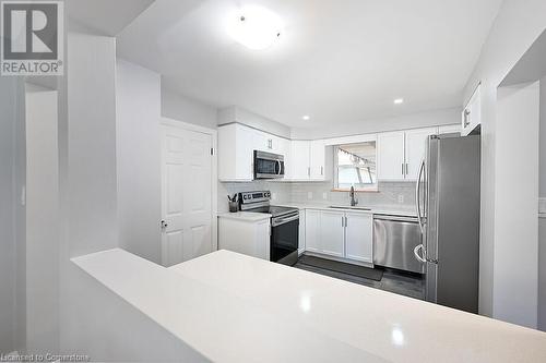 197 Green Road, Stoney Creek, ON - Indoor Photo Showing Kitchen With Stainless Steel Kitchen