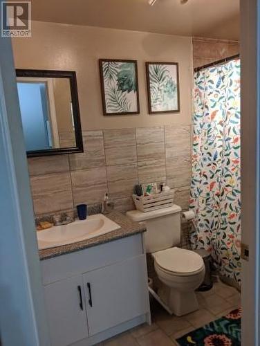 227 Regent Street, Sudbury, ON - Indoor Photo Showing Bathroom