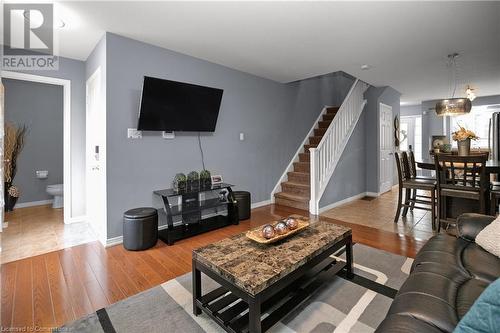 1328 Upper Sherman Avenue Unit# 6, Hamilton, ON - Indoor Photo Showing Living Room