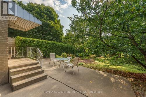 18 Eaton Place, Hamilton (Mcquesten), ON - Outdoor