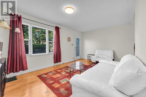 18 Eaton Place, Hamilton (Mcquesten), ON - Indoor