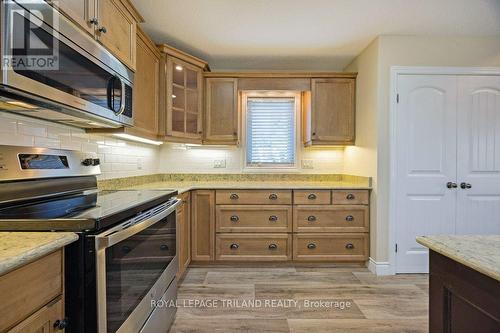 48 Ambleside Drive, St. Thomas, ON - Indoor Photo Showing Kitchen