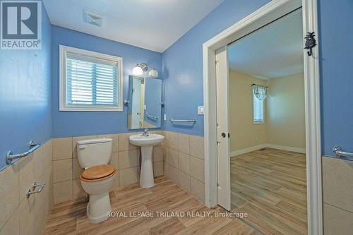 48 Ambleside Drive, St. Thomas, ON - Indoor Photo Showing Bathroom