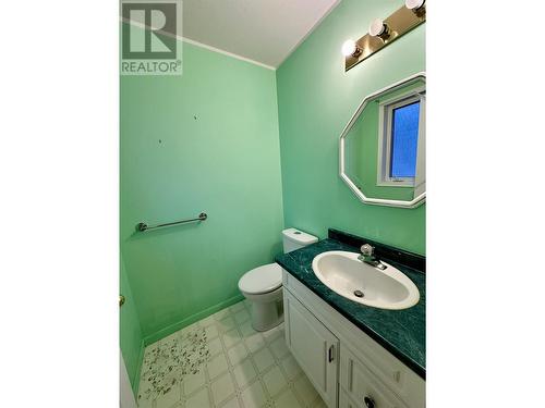 3052 Seton Crescent, Prince George, BC - Indoor Photo Showing Bathroom