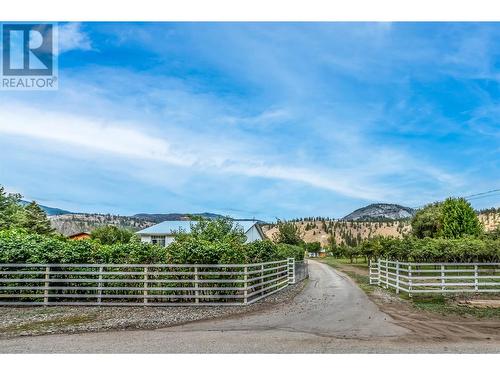 8046 River Road, Oliver, BC - Outdoor With View