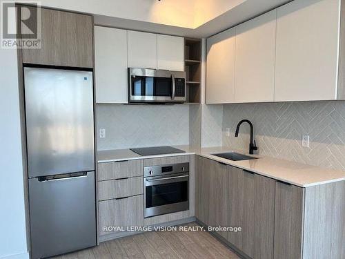 2604 - 36 Zorra Street, Toronto (Islington-City Centre West), ON - Indoor Photo Showing Kitchen With Upgraded Kitchen