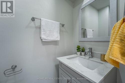 56 Griselda Crescent, Brampton (Northgate), ON - Indoor Photo Showing Bathroom