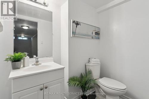 52 Nipissing Crescent, Brampton (Westgate), ON - Indoor Photo Showing Bathroom