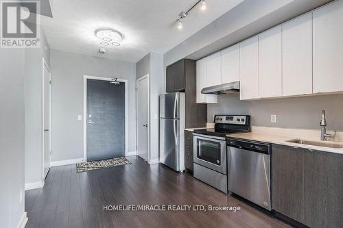 B414 - 5240 Dundas Street, Burlington (Orchard), ON - Indoor Photo Showing Kitchen With Stainless Steel Kitchen