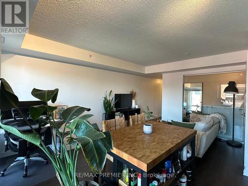 408 - 2220 Lake Shore Boulevard W, Toronto (Mimico), ON - Indoor