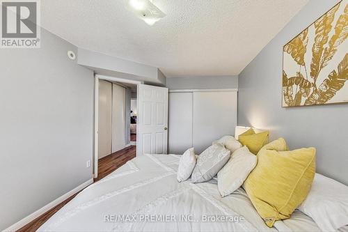 2086 - 65 George Appleton Way, Toronto, ON - Indoor Photo Showing Bedroom