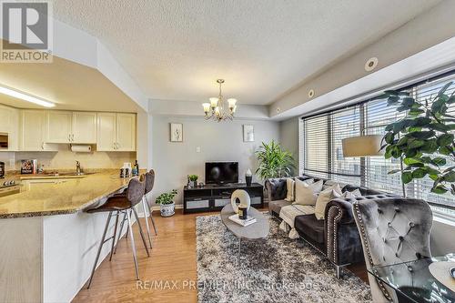 2086 - 65 George Appleton Way, Toronto, ON - Indoor