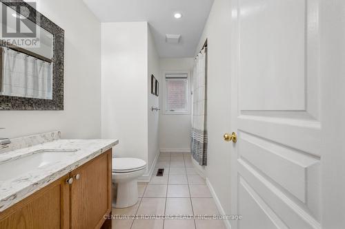 4 Silvershadow Terrace, Brampton, ON - Indoor Photo Showing Bathroom