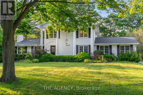 1213 Greenoaks Drive, Mississauga, ON - Outdoor With Facade