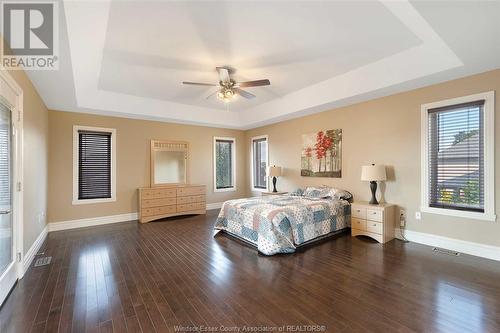 1078 Charlotte Crescent, Lakeshore, ON - Indoor Photo Showing Bedroom