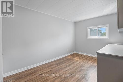 46 Pine Street, Port Colborne, ON - Indoor Photo Showing Other Room