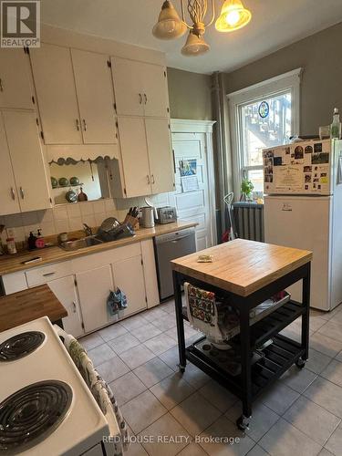 204 Herkimer Street, Hamilton, ON - Indoor Photo Showing Kitchen With Double Sink