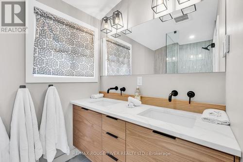 7494 Bamsey Drive, Hamilton Township, ON - Indoor Photo Showing Bathroom