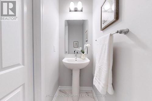 350 Coronation Road, Whitby, ON - Indoor Photo Showing Bathroom