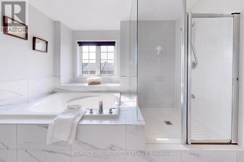 350 Coronation Road, Whitby, ON - Indoor Photo Showing Bathroom