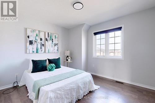 350 Coronation Road, Whitby, ON - Indoor Photo Showing Bedroom