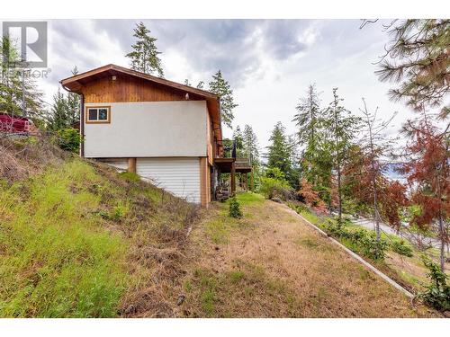 362 Uplands Drive, Kelowna, BC - Outdoor