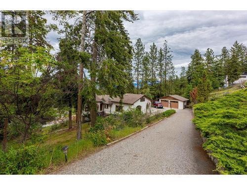 362 Uplands Drive, Kelowna, BC - Outdoor