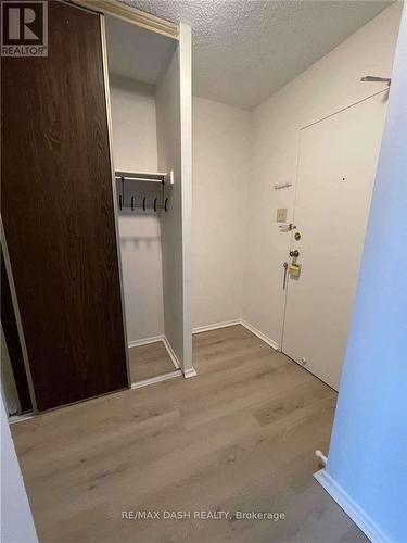 1512 - 205 Hilda Avenue, Toronto, ON - Indoor Photo Showing Other Room