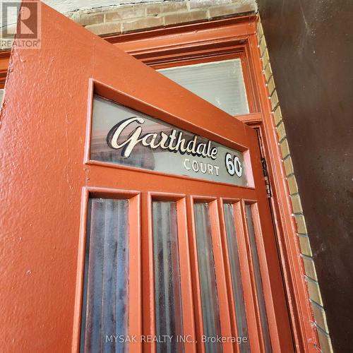 60 Garthdale Court, Toronto, ON - Indoor Photo Showing Other Room