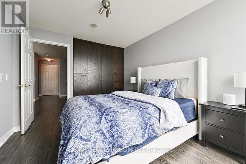 Ph15 - 30 Grand Trunk Crescent, Toronto (Waterfront Communities), ON - Indoor Photo Showing Bedroom