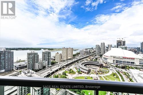 Ph15 - 30 Grand Trunk Crescent, Toronto (Waterfront Communities), ON - Outdoor With Balcony With View