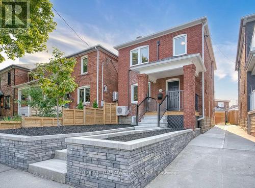 10 Alameda Avenue, Toronto (Oakwood Village), ON - Outdoor