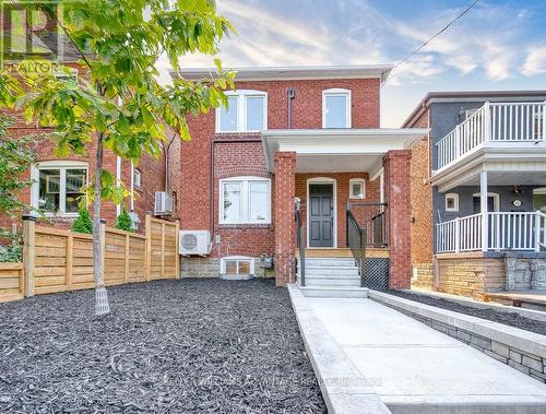 10 Alameda Avenue, Toronto (Oakwood Village), ON - Outdoor