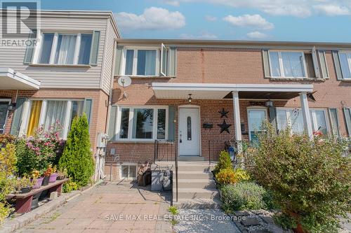 28 - 740 Kennedy Road, Toronto (Ionview), ON - Outdoor With Facade