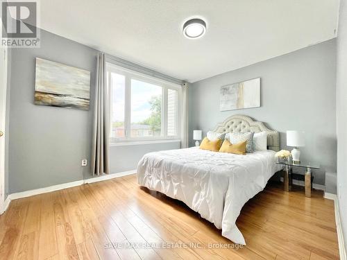 28 - 740 Kennedy Road, Toronto, ON - Indoor Photo Showing Bedroom