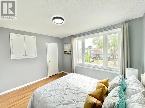 28 - 740 Kennedy Road, Toronto, ON - Indoor Photo Showing Bedroom