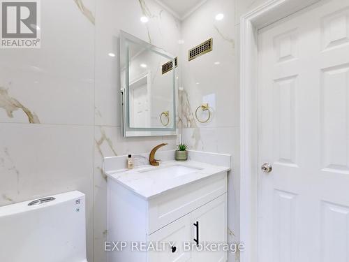 40 Adanac Drive, Toronto (Cliffcrest), ON - Indoor Photo Showing Bathroom