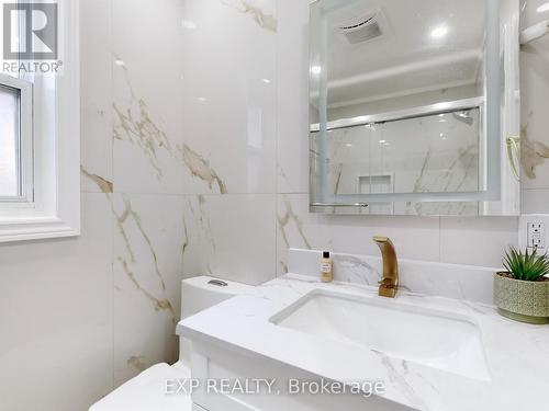 40 Adanac Drive, Toronto, ON - Indoor Photo Showing Bathroom