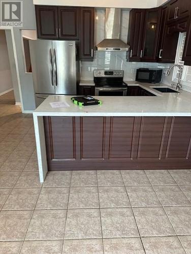 78 Lahore Crescent, Markham (Cedarwood), ON - Indoor Photo Showing Kitchen