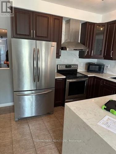 78 Lahore Crescent, Markham (Cedarwood), ON - Indoor Photo Showing Kitchen