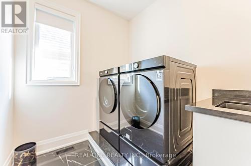 149 Milky Way Drive, Richmond Hill (Observatory), ON - Indoor Photo Showing Laundry Room