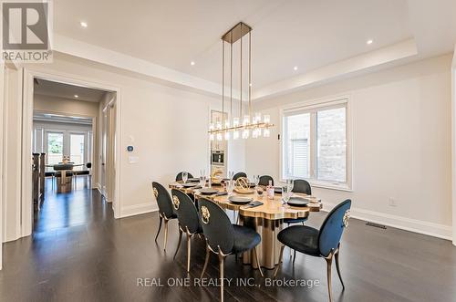 149 Milky Way Drive, Richmond Hill (Observatory), ON - Indoor Photo Showing Dining Room