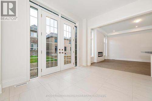 137 Timber Creek Boulevard, Vaughan, ON - Indoor Photo Showing Other Room