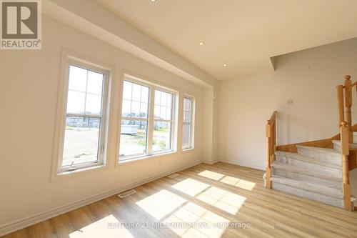 125 Sandhill Crane Drive, Wasaga Beach, ON - Indoor Photo Showing Other Room