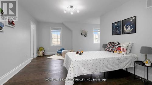 109 Rugman Crescent, Springwater (Centre Vespra), ON - Indoor Photo Showing Bedroom