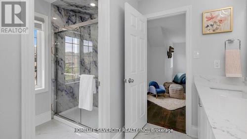 109 Rugman Crescent, Springwater (Centre Vespra), ON - Indoor Photo Showing Bathroom