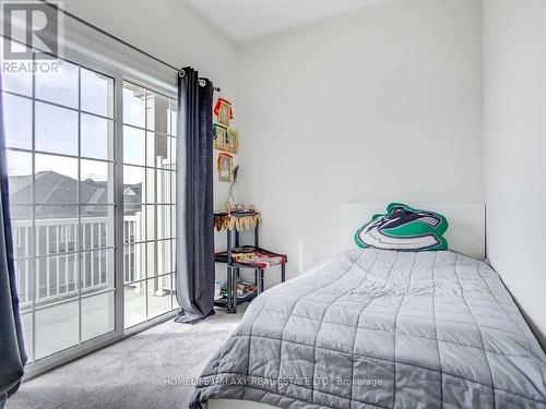 31 Labrish Road, Brampton (Northwest Brampton), ON - Indoor Photo Showing Bedroom